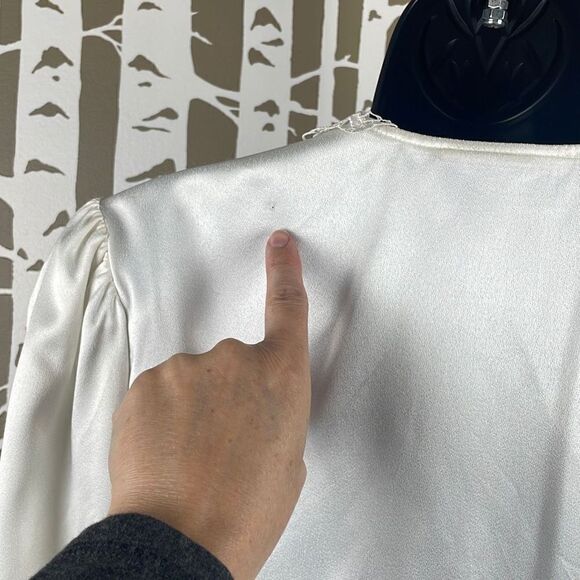 Gunne Sax 70s 80s Ivory Satin Lace Collar Puff Shoulder Blouse 5 - Picture 11 of 14